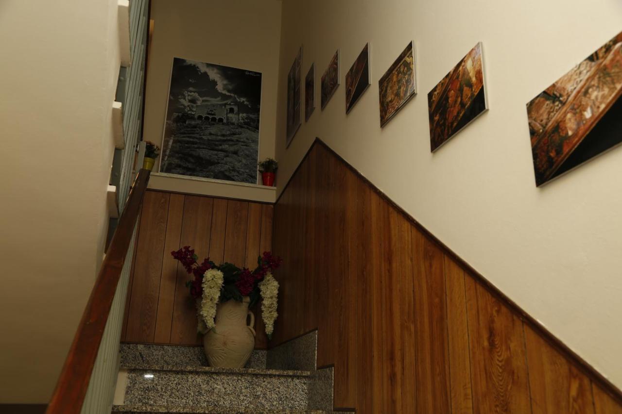 B&B Al Centro Nicosia Bagian luar foto