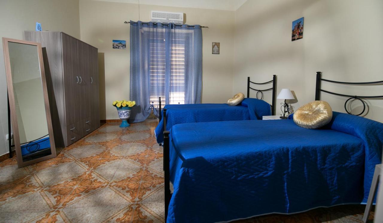 B&B Al Centro Nicosia Bagian luar foto