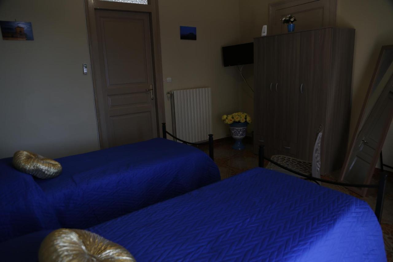 B&B Al Centro Nicosia Bagian luar foto